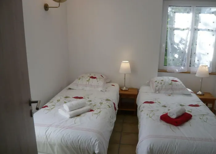 Maison Des Ecluses F3 90m2 Jacuzzi Climatisation Semesterbostad